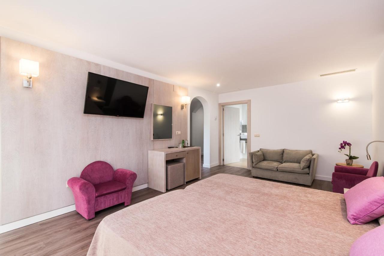 Hotel Baviera كالا راتخاذا المظهر الخارجي الصورة